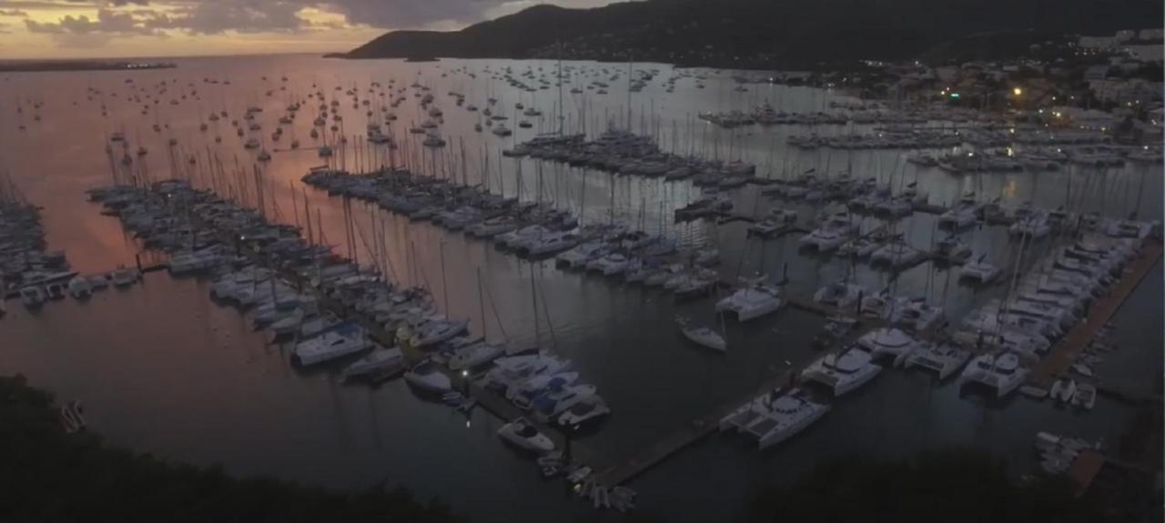 Imagine972 Martinique Bateau Hotel A Quai Le Marin 3 Cabines 3 Salles De Bains 6 Pers Maxi 외부 사진